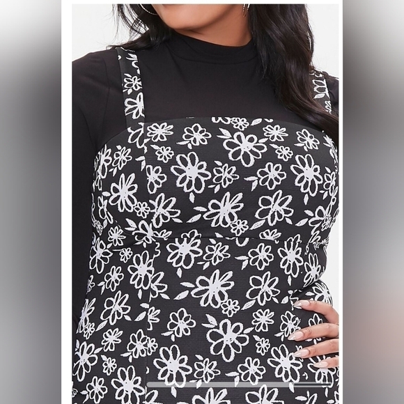 NWT Forever 21 Plus Size Black White Floral Print Dress - Picture 2 of 13